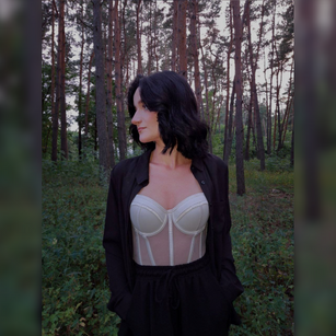 Model - Cherrybane Communication