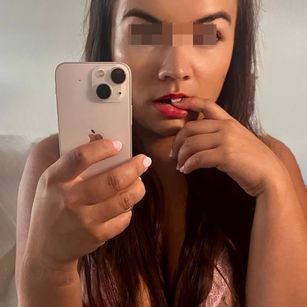 Model - Mystic Mysty messy