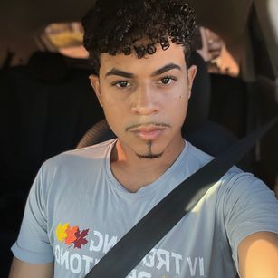 Model - Lorenzo Moreau Sensual