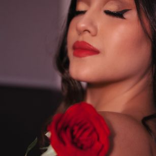 Model - Lisana Smith feet