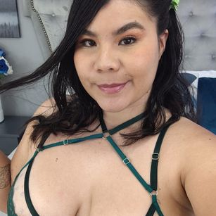 Model - IrisJoness feet