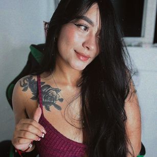 Model - Lexxiee Haze cum