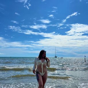 Model - IsabellaRosse fetish