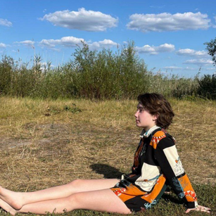 Model - Solvienne playful