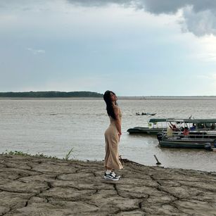 Model - Katzze sexting