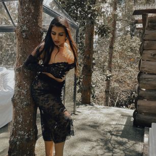 Model - Valery D. bigass