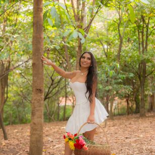 Model - Valery D. brunette