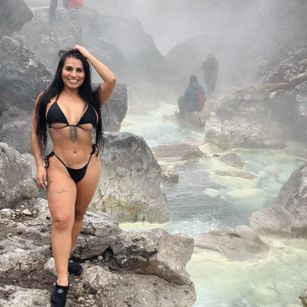 Model - Valery D. latina