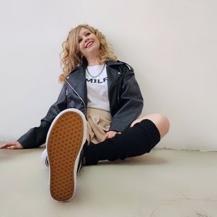 Model - Milena Whity joi