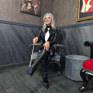 Model - Tiffany findom