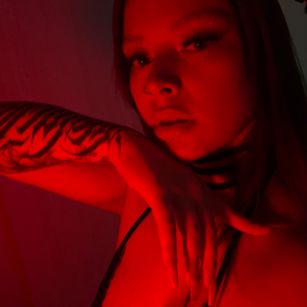 Model - rouse foster latina