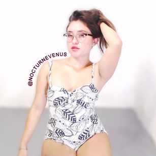 Model - Nocturne Venus dildo