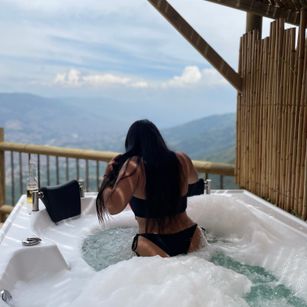 Model - Valery D. deepthroat