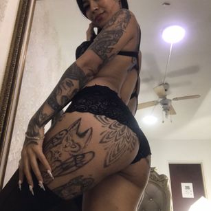 Model - EmilieLake Girls