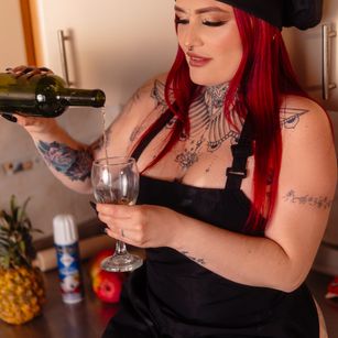 Model - AmaranthaVelmet domination