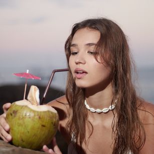 Model - AlexiaCoy_ curvy