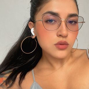 Model - Cleo denil natural