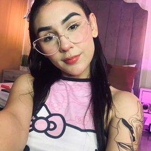 Model - Violet Blaze squirt