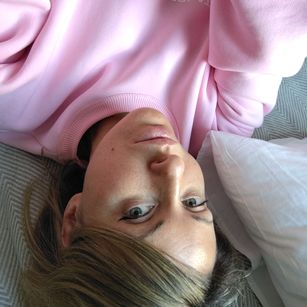 Model - Anna Flores nonnude