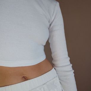 Model - Zoya Zi petite