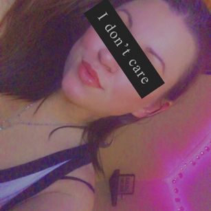 Model - Cristal Cloudz cloudy