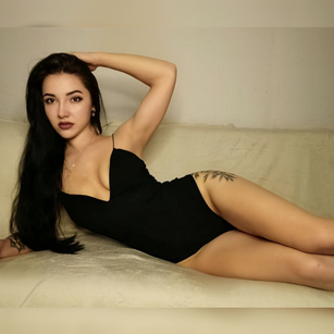 Model - Juliana gentlegirl