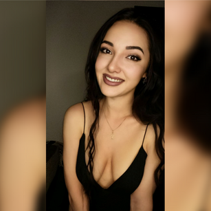 Model - Juliana slender