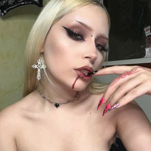 Model - escorpionluna27 goddess