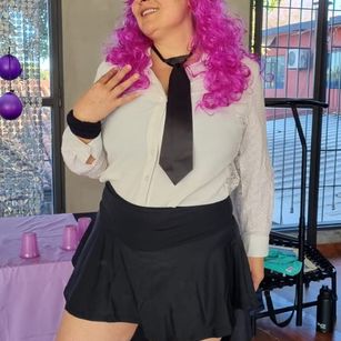 Model - Selene blowjob