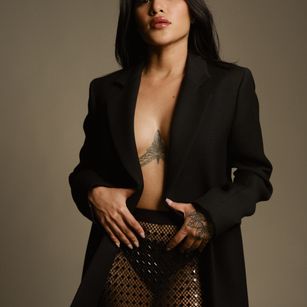 Model - Konnie horny