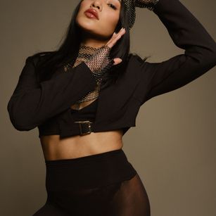 Model - Konnie young