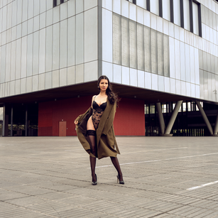 Model - Sophiee Miller blowjob