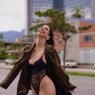 Model - Sophiee Miller naughty