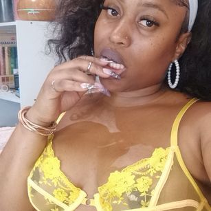 Model - Latoya Naughty