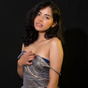 Model - Zoeartt sexy