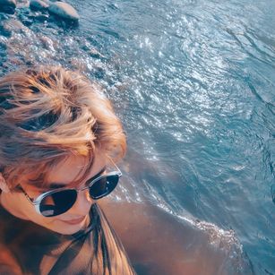 Model - Johan Sebastian cm Cum