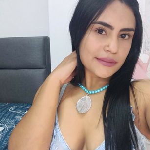 Model - EvaHornySlut fastresponse