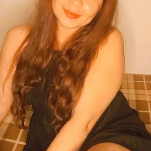 Model - Afrodita squirt