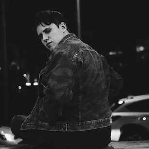 Model - Antonello Vanucci cum