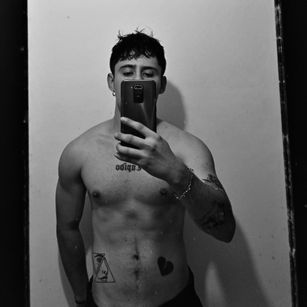 Model - Antonello Vanucci striptease