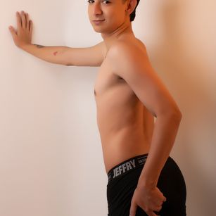 Model - AxelBaker taboo