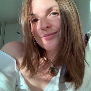 Model - Sabrina fastresponse