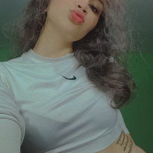 Model - Serena Fox Nude