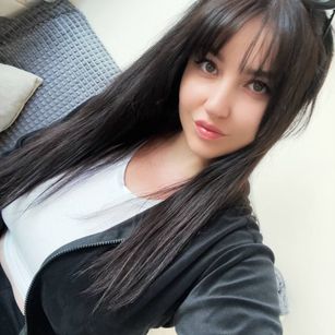 Model - Quanaeva dance