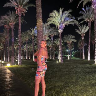 Model - Angelinna milf