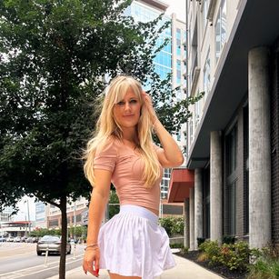 Model - LUNABLONDSEXY sex