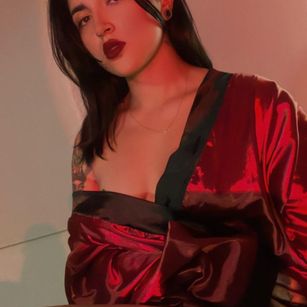 Model - Cleo denil natural