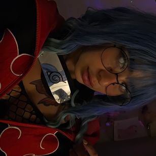 Model - coraline anal