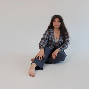 Model - NeonilaLisova playful