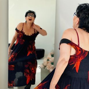 Model - SondraRiddle granny